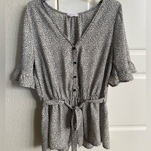 Printed blouse top with waist tie and elastic at waist